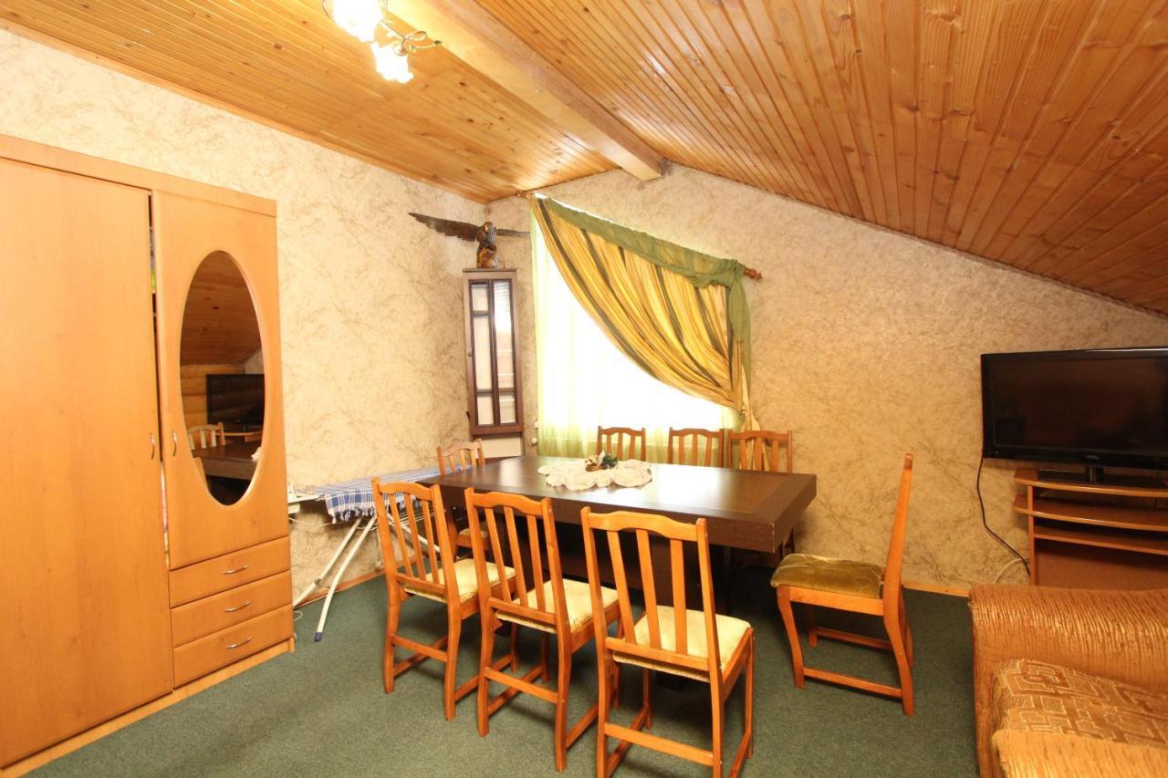 Complex "Shum Lisu" Apartment Tatariv Ngoại thất bức ảnh